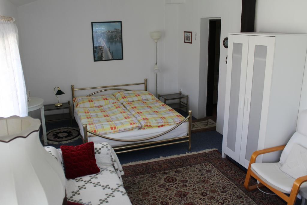 Pension Hanspaulka Praag Kamer foto